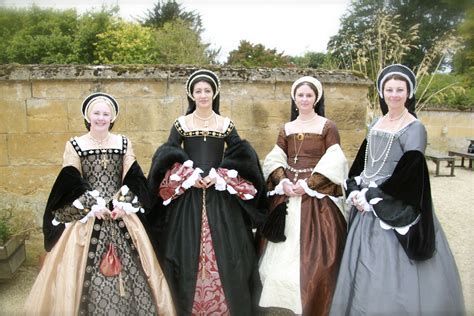 women in tudor times|what did tudor girls wear.